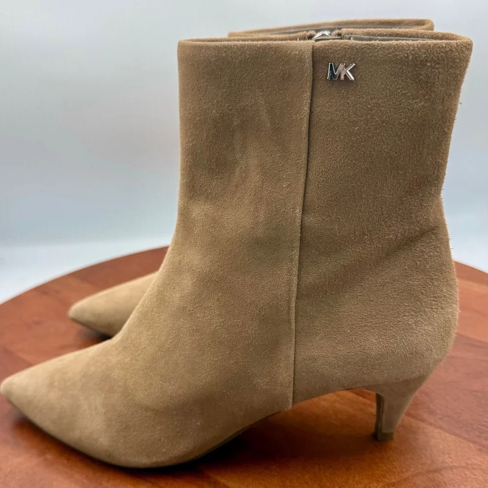 Michael Kors Tan Suede Pointed Toe Kitten Heel Ankle Bootie Women 6 Chic Classic